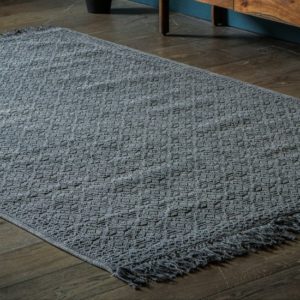 Buena Cotton Aztec Pattern Rug In Charcoal